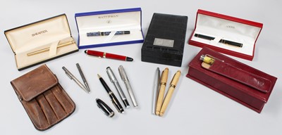 Lot 197 - A Sheaffer Fountain Pen with 14k stamped nib;...