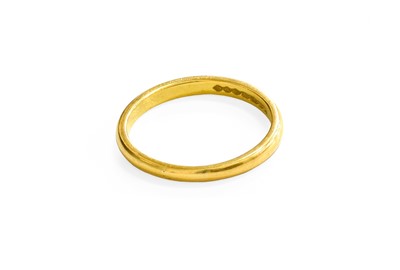 Lot 489 - A 22 Carat Gold Band Ring, finger size T