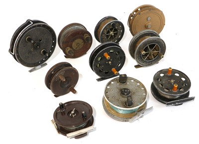 Lot 4155 - An Assortment of Centre Pin Reels