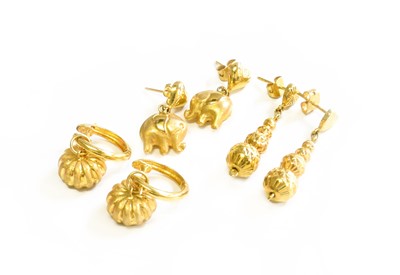 Lot 540 - Three Pairs of Drop Earrings, of varying...