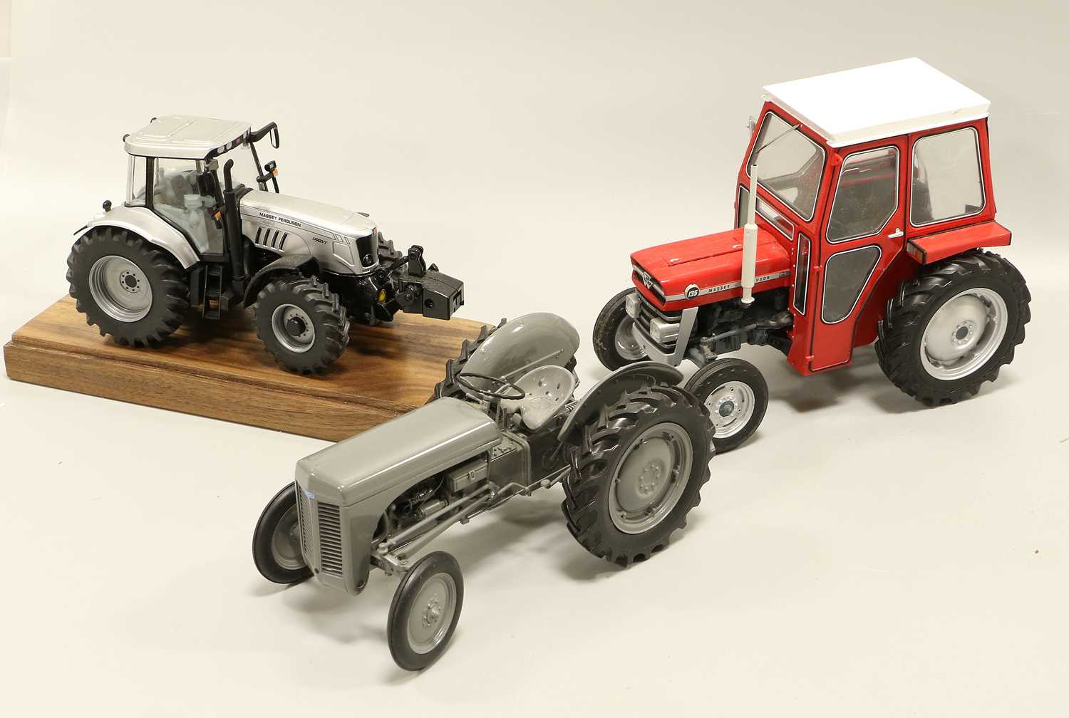 Lot 4513 - Universal Hobbies Massey Ferguson TEA20 Tractor