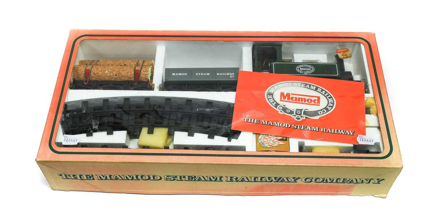 Lot 4428 - Mamod O Gauge Tank Goods Set