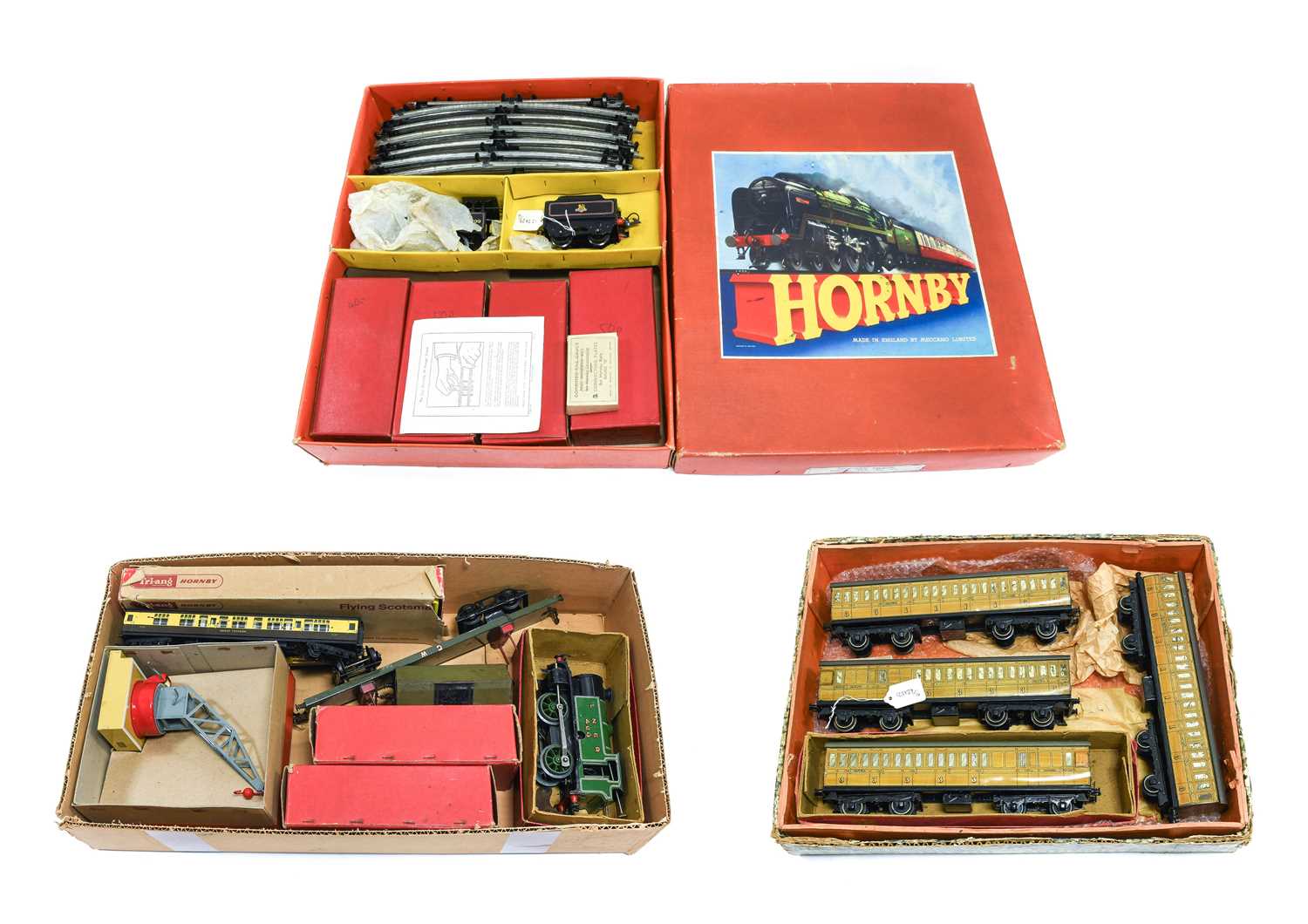 Lot 112 - A COLLECTION OF HORNBY 'O' GAUGE TRAINS Lot 112 - A COLLECTION OF HORNBY 'O' GAUGE TRAINS