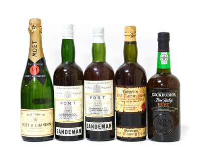 Lot 3117 - Mixed Port and Champagne: Moët & Chandon Brut...