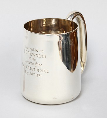 Lot 166 - An Elizabeth II Silver Mug, by Francis Howard...