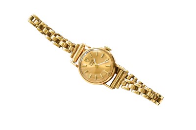 Lot 4 - A Lady's 9 Carat Gold Tudor Royal Wristwatch,...