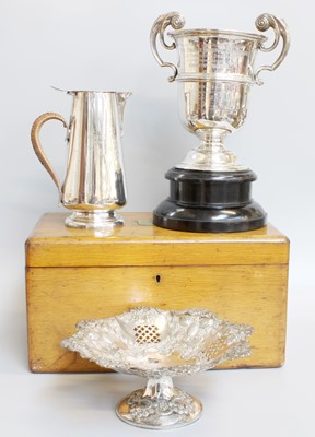 Lot 129 - An Edward VII Silver Trophy-Cup, by Walker and...
