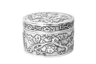 Lot 2269 - A Chinese Export Silver Box