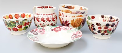 Lot 209 - Emma Bridgewater Pottery, five bowls, various...