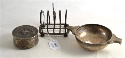 Lot 195 - Quaich, toast rack and tortoiseshell lidded box