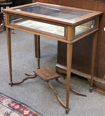 Lot 1310 - An Edwardian Mahogany Bijouterie Table,...