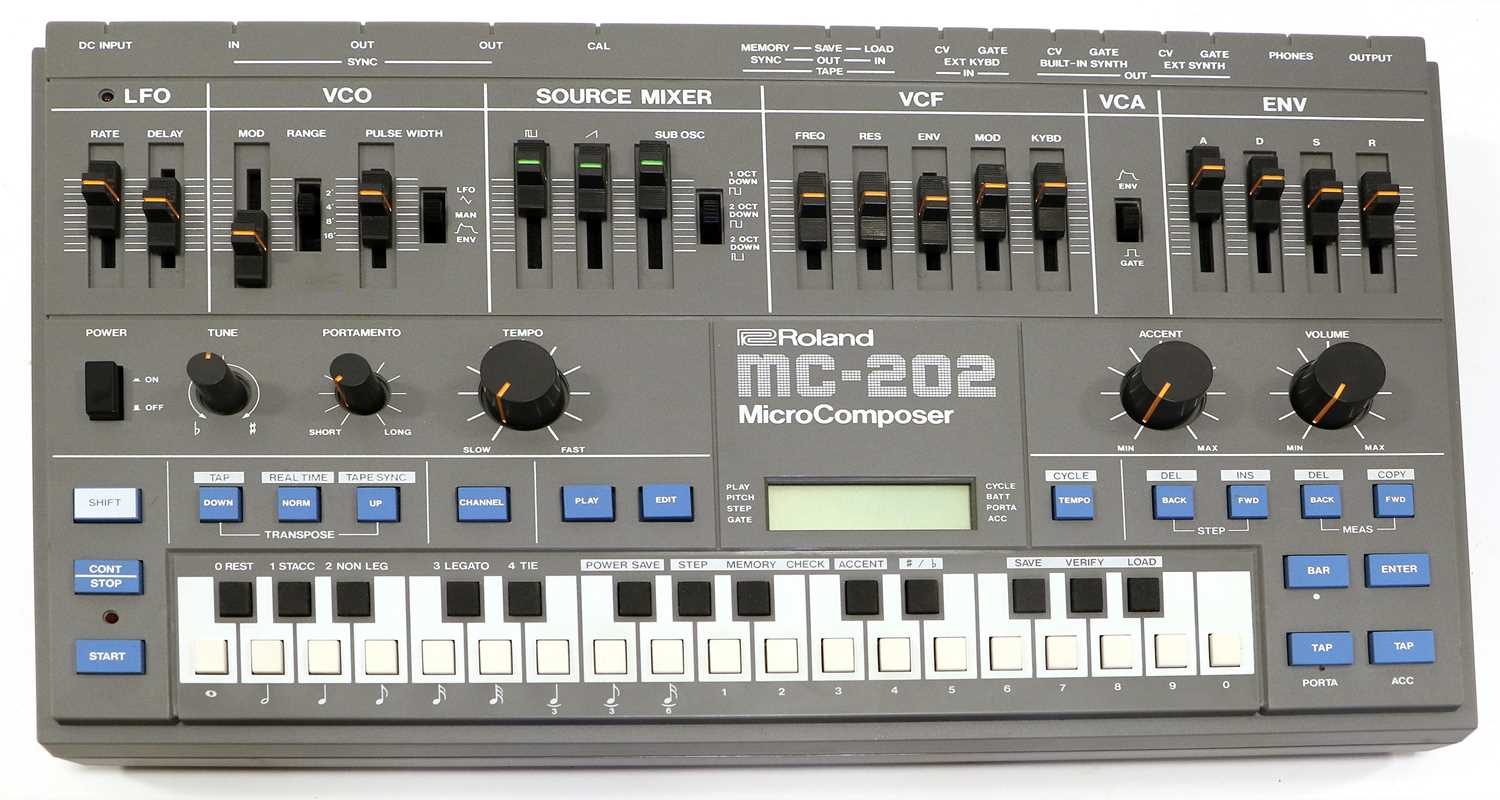 Lot 59 - Roland MicroComposer MC-202 Synthesizer