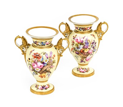 Lot 91 - A Pair of Spode Porcelain Vases, circa 1815,...