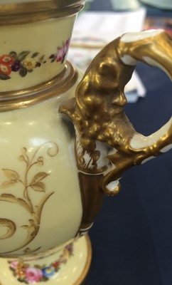 Lot 91 - A Pair of Spode Porcelain Vases, circa 1815,...