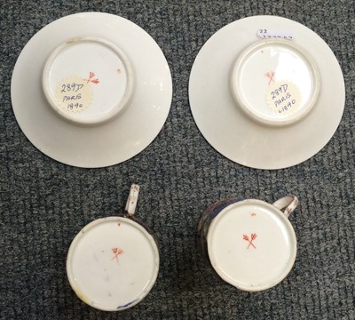 Lot 83 - A Flight Barr & Barr Worcester Porcelain Tea...