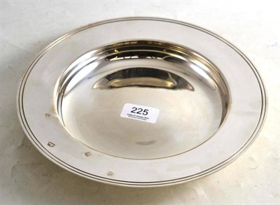 Lot 225 - A modern silver dish, Sheffield 1992, 22.5oz