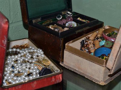 Lot 254 - Three boxes of costume jewellery