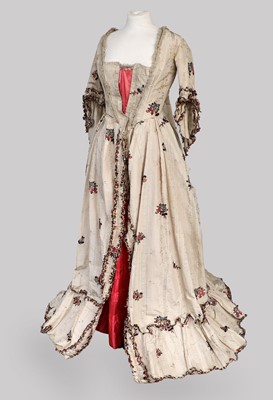 Lot 2250 - Late 18th Century Cream Silk Sack Back Robe,...