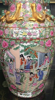 Lot 166 - Large 20th Century Famille Rose Decorated Vase,...