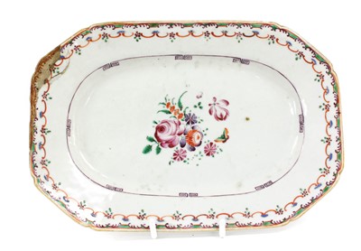 Lot 166 - ~ A Chinese Porcelain Plate, Qianlong, painted...