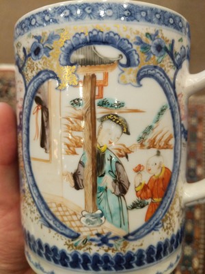 Lot 177 - A Chinese Porcelain Mug, Qianlong, painted in...