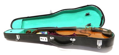 Lot 12 - Violin