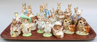 Lot 200 - Beswick Beatrix Potter Figures, with gold or...
