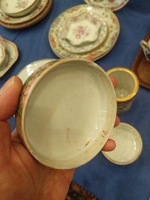 Lot 171 - A Cantonese Porcelain Circular Box and Cover,...
