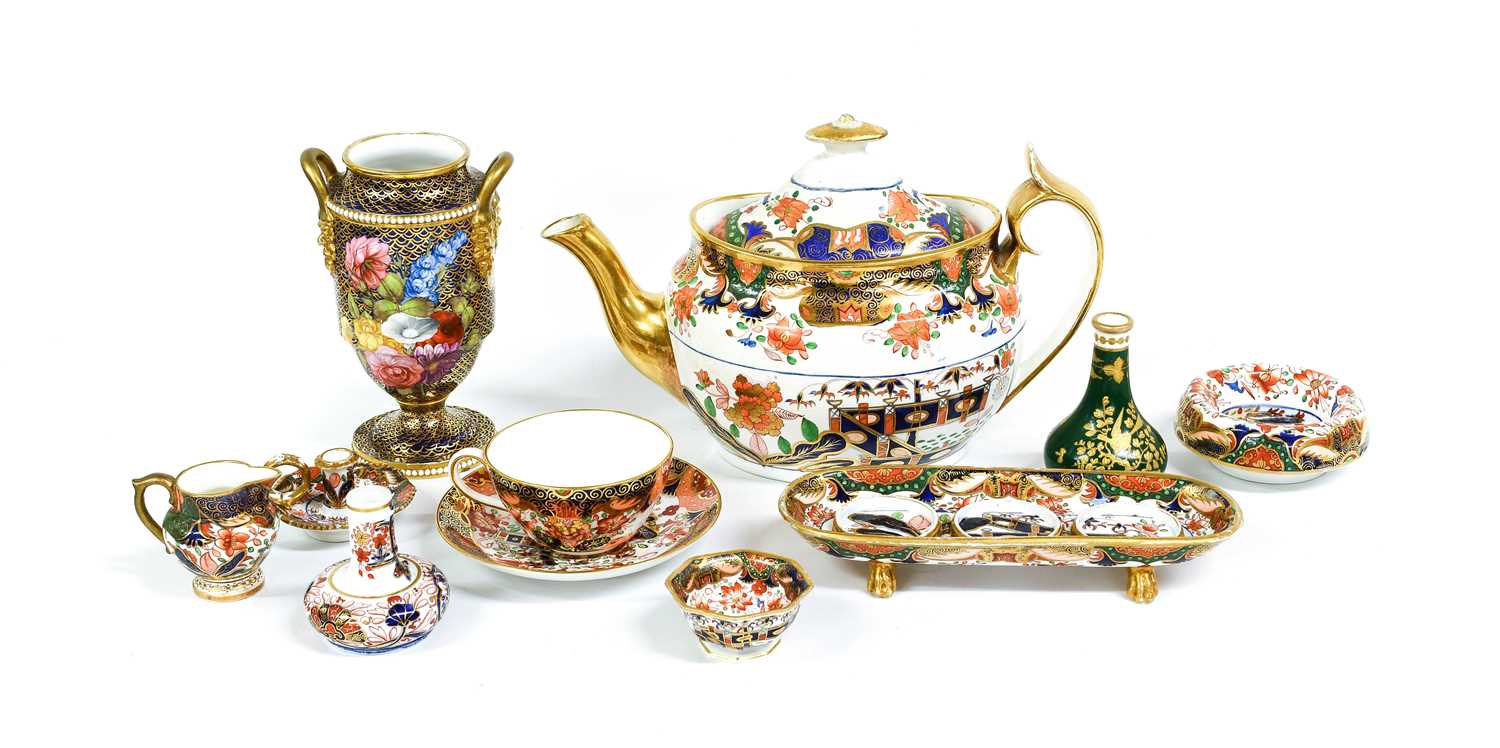 Lot 93 - A Spode Porcelain Pedestal Vase, circa 1820,...