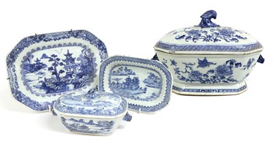 Lot 175 - ~A Chinese Porcelain Tureen and Cover,...