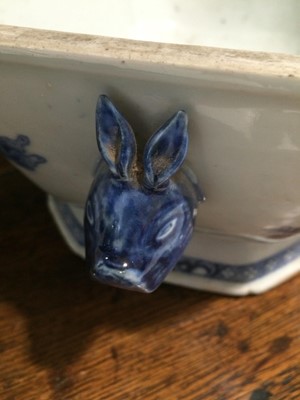 Lot 175 - ~A Chinese Porcelain Tureen and Cover,...