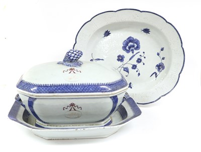Lot 173 - ~A Chinese Porcelain Tureen, Cover and Stand,...