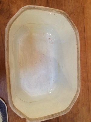 Lot 173 - ~A Chinese Porcelain Tureen, Cover and Stand,...
