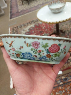 Lot 172 - ~A Chinese Porcelain Vase and Cover, Qianlong,...