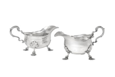 Lot 2119 - A Pair of Victorian Silver Sauceboats