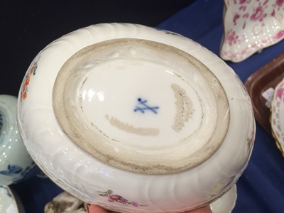 Lot 155 - A Meissen Porcelain Plate, early 20th century,...