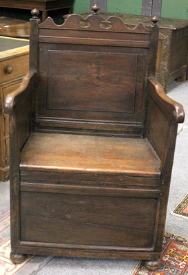 Lot 1448 - A 17th Century Style Oak Enclosed Wainscott...