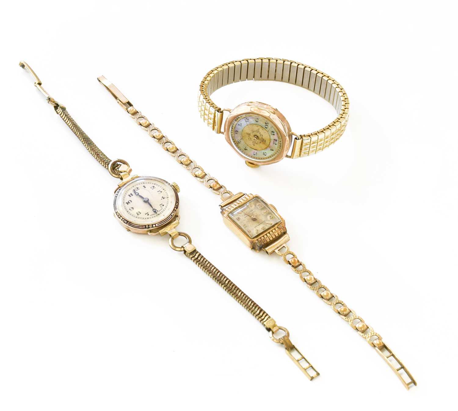 Lot 420 - An 18 carat gold lady's wristwatch with...