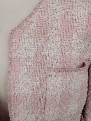 Lot 1098 - Chanel Boutique Pale Pink and White Boucle...