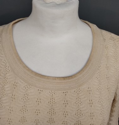 Lot 1096 - Chanel Clothing comprising a cream cotton...