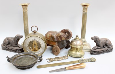 Lot 263 - A Collection of Metalwares and Wooden Items,...