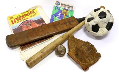 Lot 3016 - Various Sporting Items