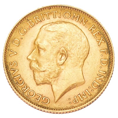 Lot 284 - George V, Half Sovereign 1913; near extremely...