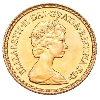 Lot 318 - Elizabeth II, Half Sovereign 1982; about...