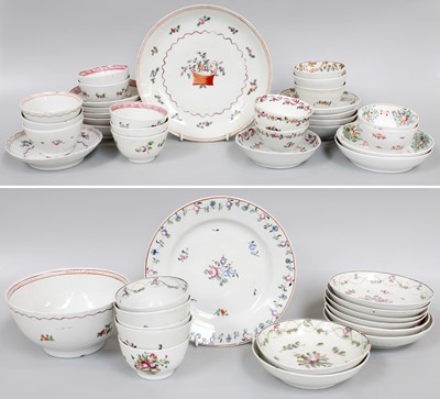 Lot 359 - A Collection of Assorted Newhall Porcelain,...