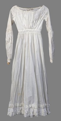 Lot 2245 - An Early 19th Century White Cotton Long...