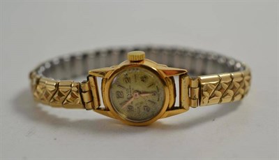 Lot 8 - A lady's wristwatch with case stamped 18k 0.750