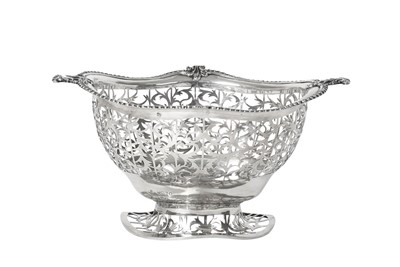 Lot 2113 - A Victorian Silver Basket