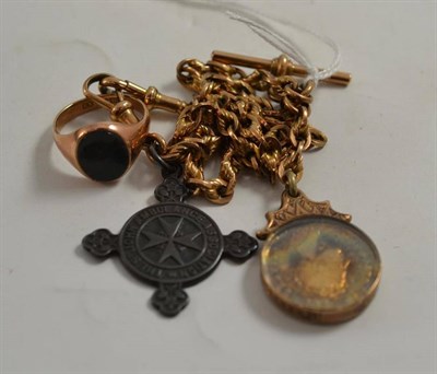 Lot 25 - A watch chain with links stamped '375' and hung with a 9ct gold bloodstone set signet ring...