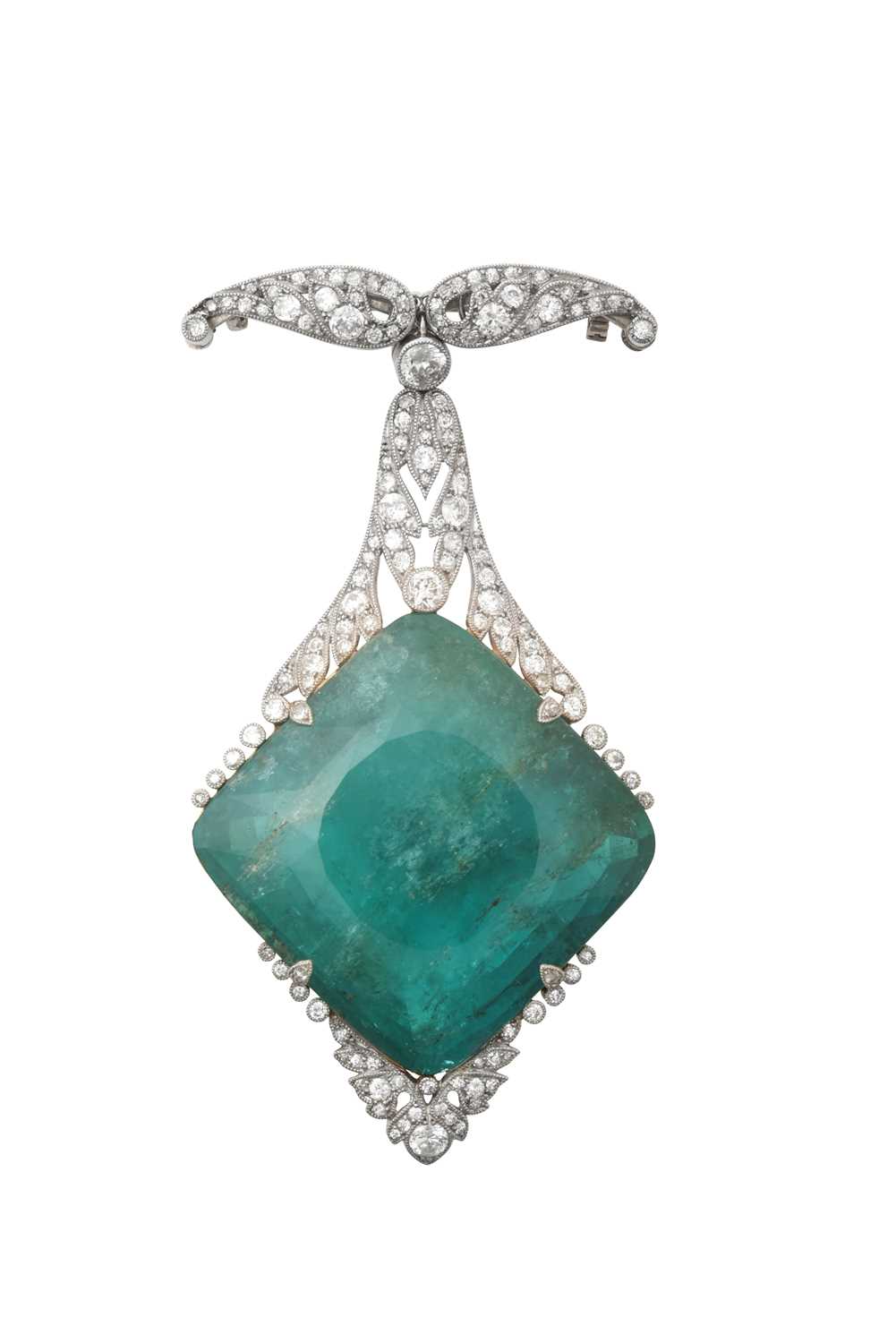 Lot 2343 - A Belle Epoque Colombian Emerald and Diamond...